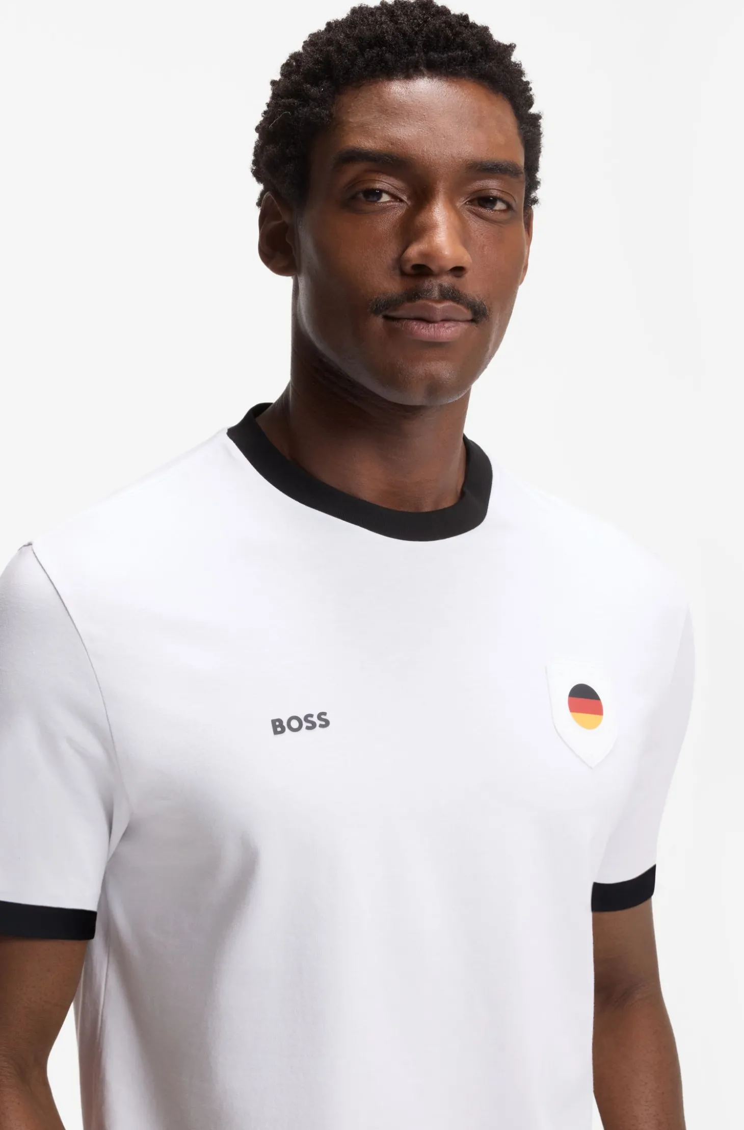T-Shirt aus Stretch-Baumwolle mit Landesflagge und Logo
