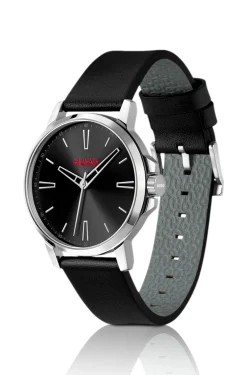 Uhr mit schwarzem Zifferblatt und Lederarmband