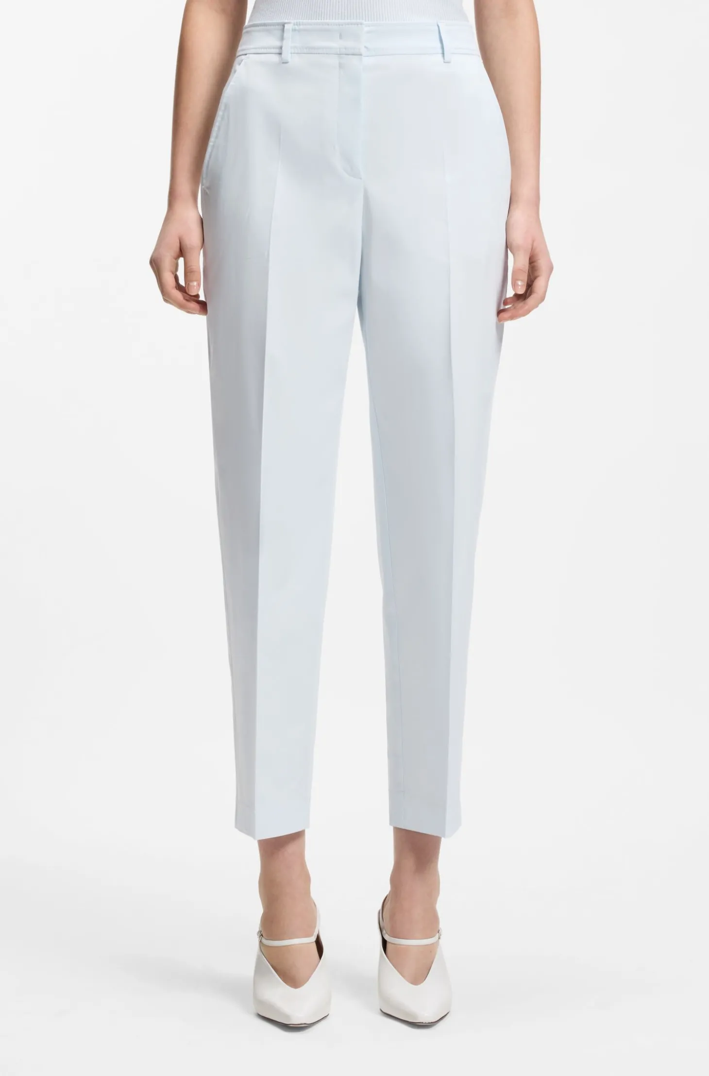 Verkürzte Tapered-Fit Hose aus elastischer Baumwolle