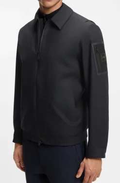 Wasserabweisende Jacke aus Stretch-Material