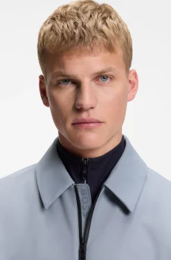 Wasserabweisende Jacke aus Stretch-Material