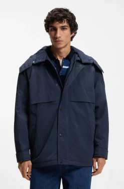 Wasserabweisende Jacke mit abnehmbarer Kapuze