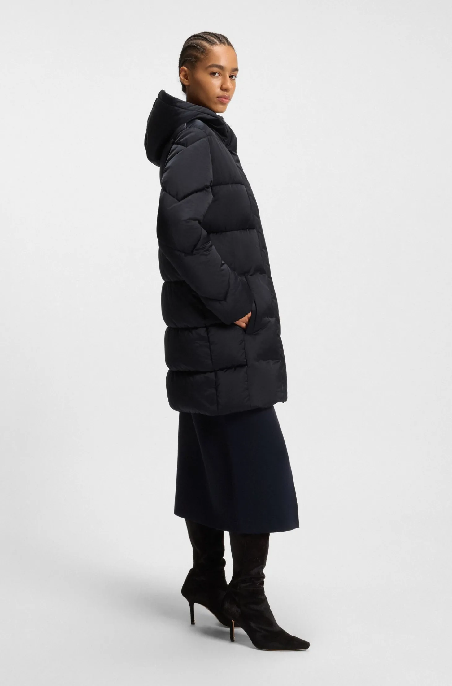 Wasserabweisende Jacke mit Absteppungen und Papeln