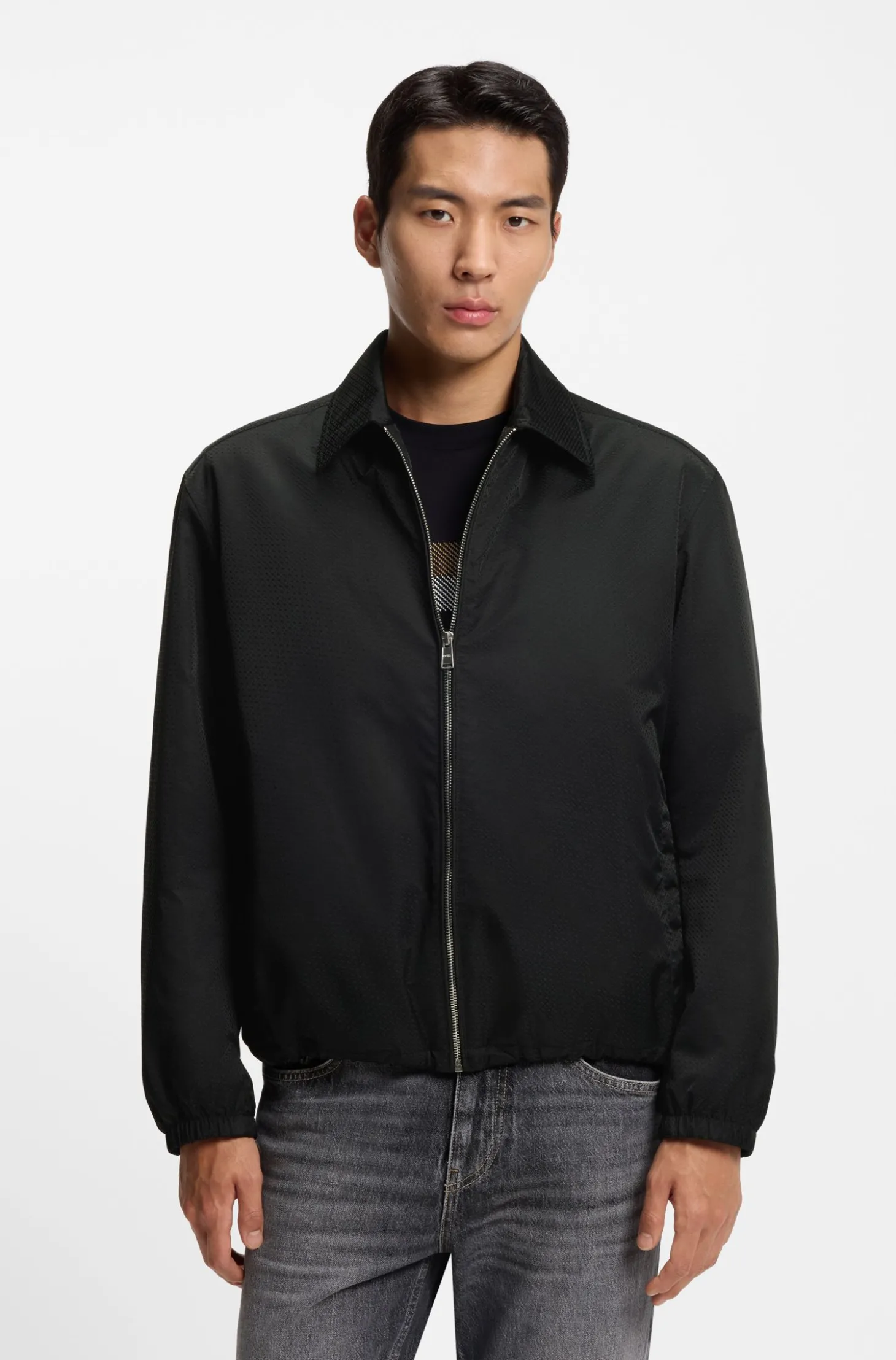 Wasserabweisende Jacke mit kleinen Monogrammen