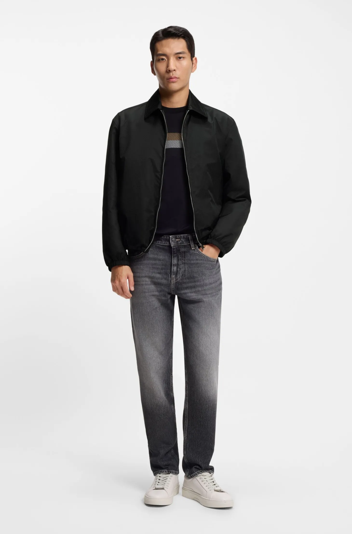 Wasserabweisende Jacke mit kleinen Monogrammen
