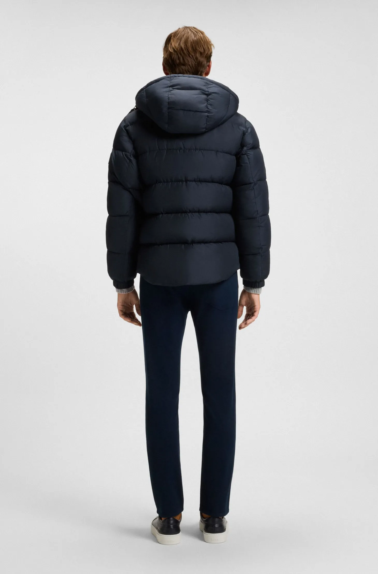 Wasserabweisende Jacke mit Logo-Aufnäher