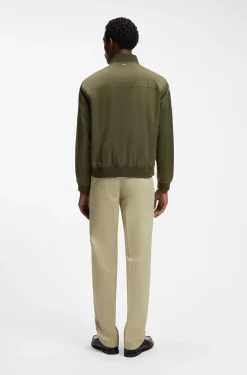 Wasserabweisende Jacke mit Monogramm-Muster an den Ärmeln