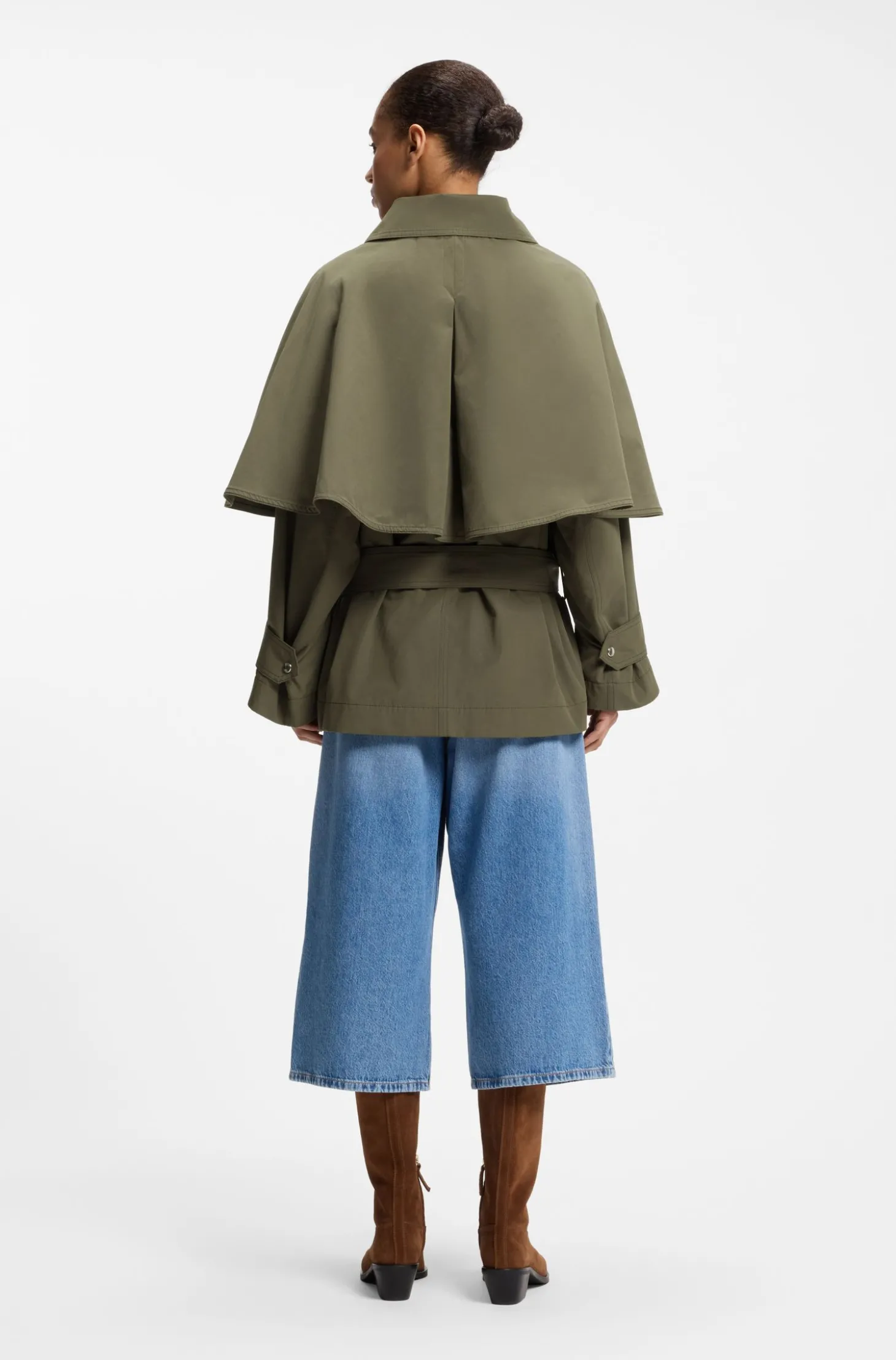 Wasserabweisender Trenchcoat mit Gürtel