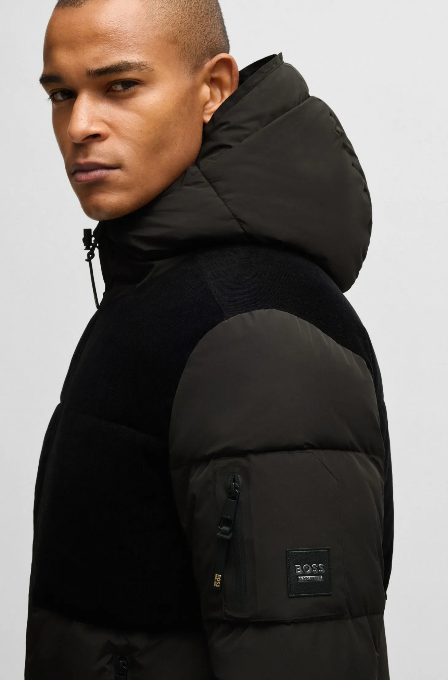 Wasserdichte Reitsport-Jacke mit Cord-Details
