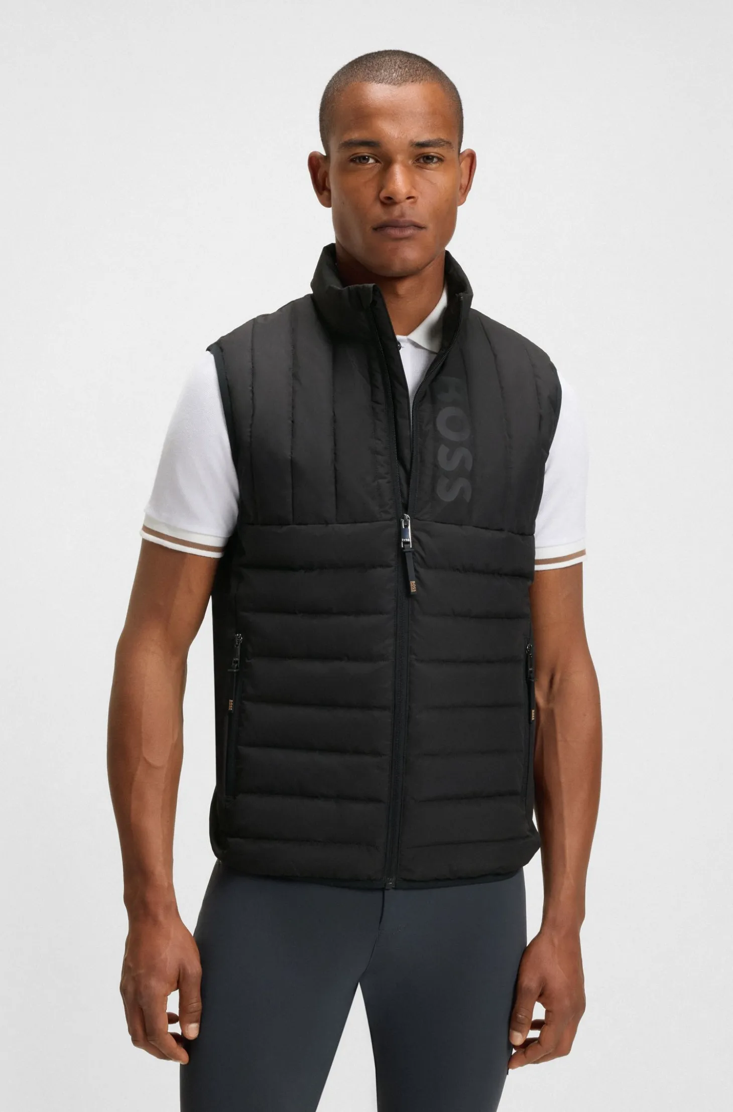 Wasserdichte Reitsport-Weste mit vertikalem Logo-Print