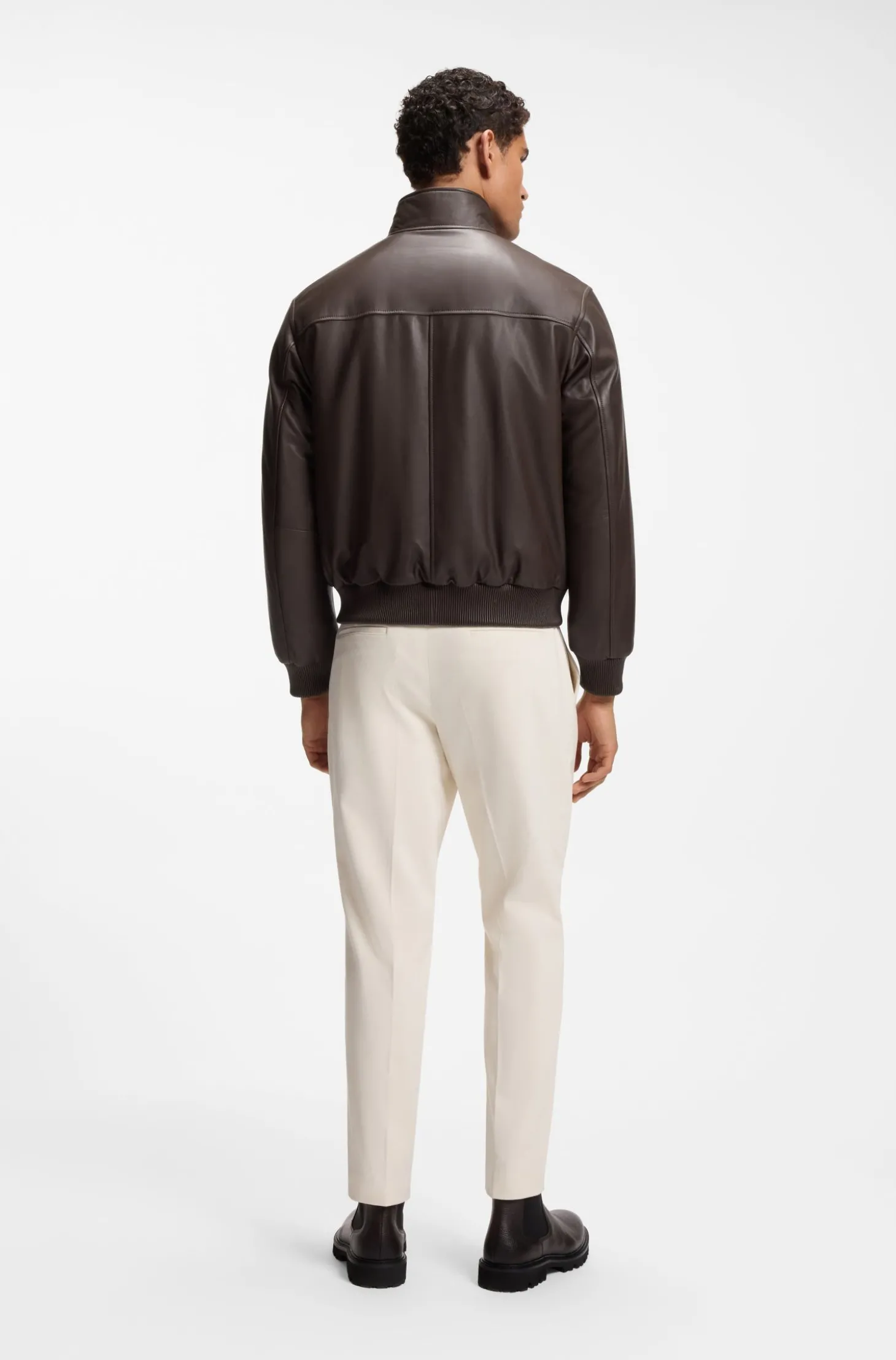 Wattierte Lederjacke mit Stehkragen