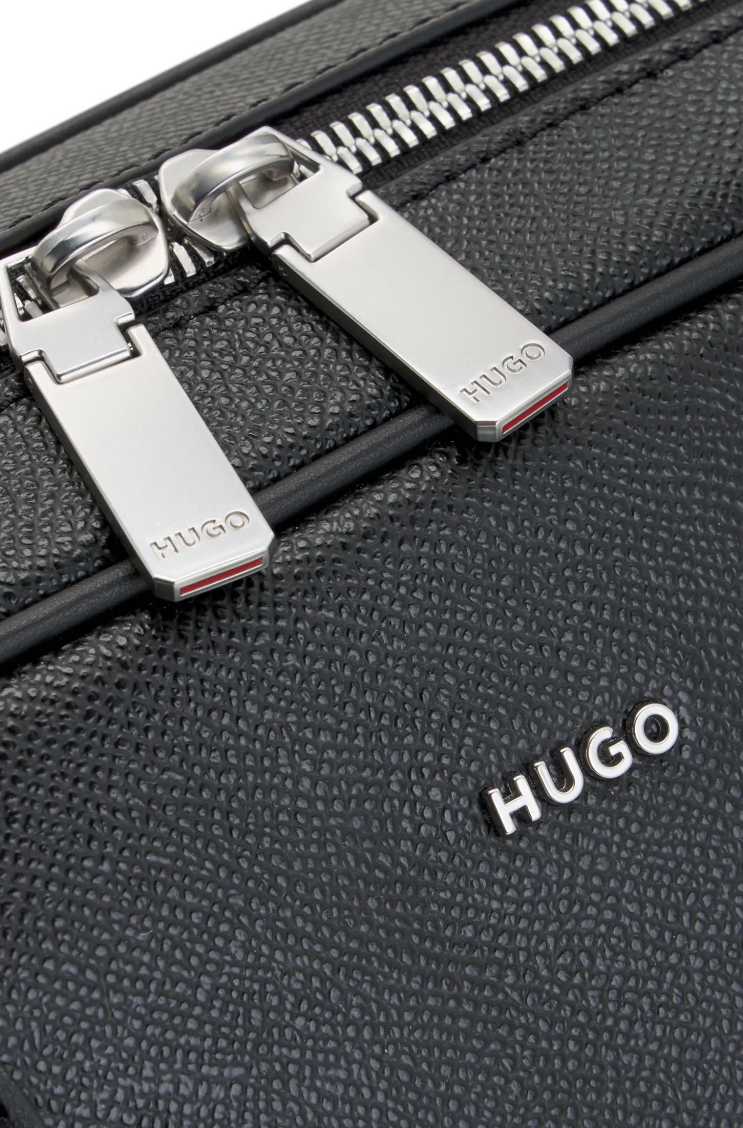 Weekender mit Beschlägen in Silber-Optik
