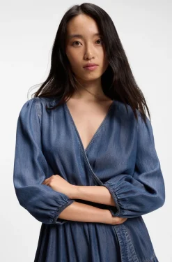 Wickelkleid in Denim-Optik mit Ballonärmeln