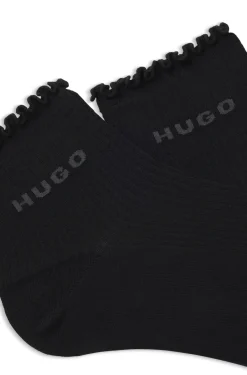 Zweierpack gerippte kurze Socken